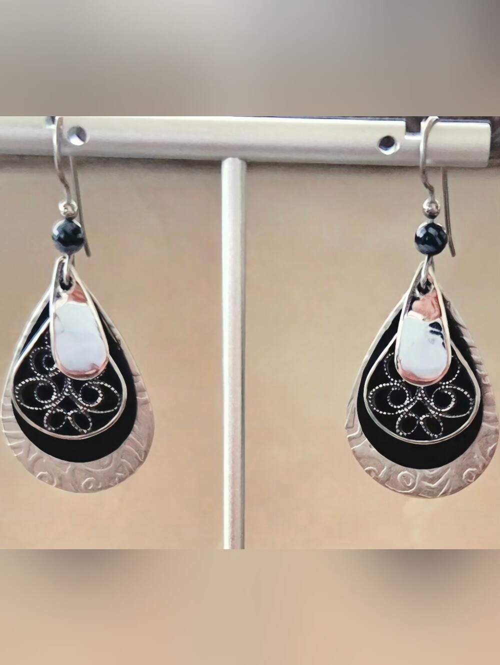 ​Mixed Metal Silver & Black Filigree Teardrop Dangle Earrings - Picture 3 of 6